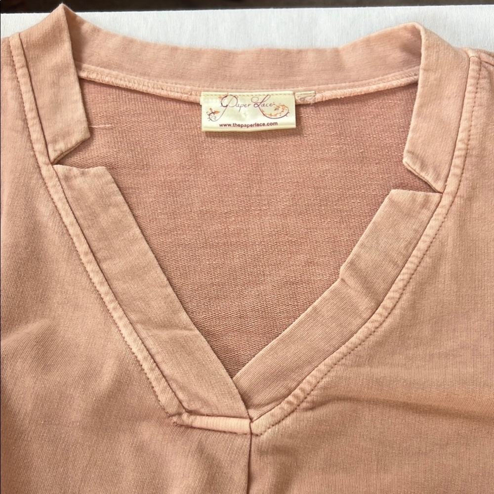 Women's XL Paper Lace Pink Tunic Top - Picture 2 of 8